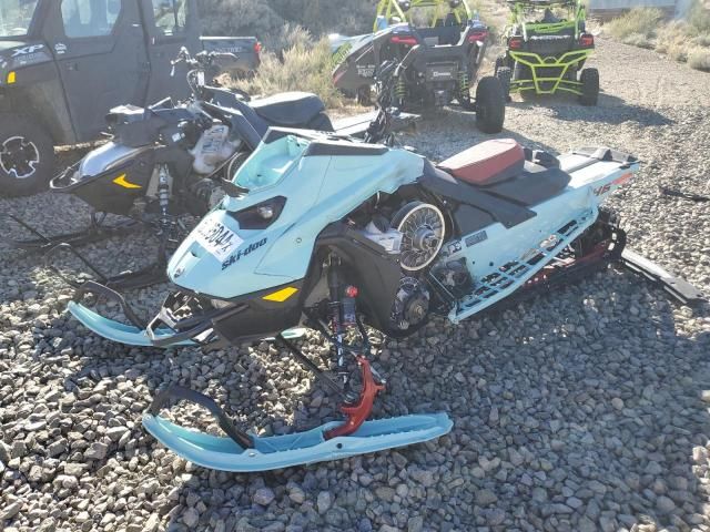 2024 Skidoo Freeride