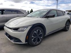 Vehiculos salvage en venta de Copart Hayward, CA: 2022 KIA EV6 Light
