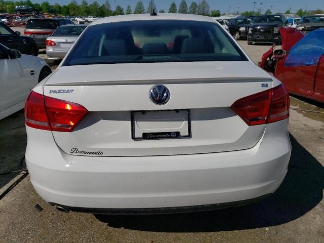 2013 Volkswagen Passat SE