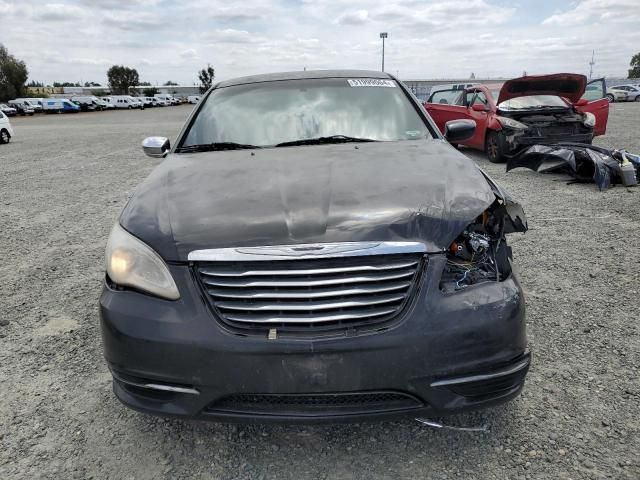 2013 Chrysler 200 LX