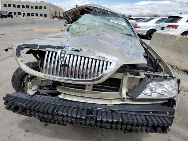 2007 Lincoln Town Car Signature Limited