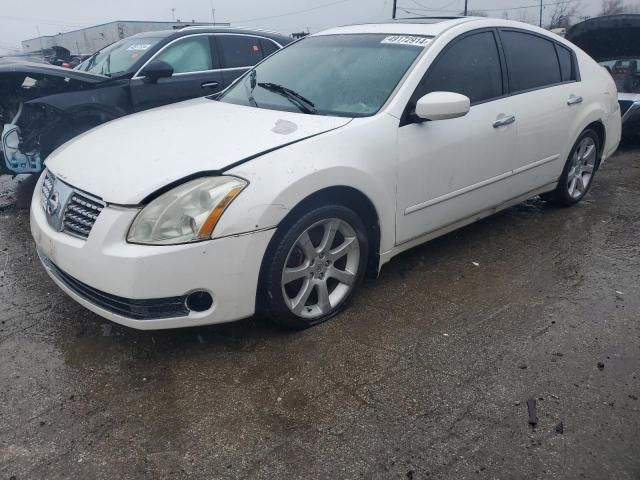 2004 Nissan Maxima SE