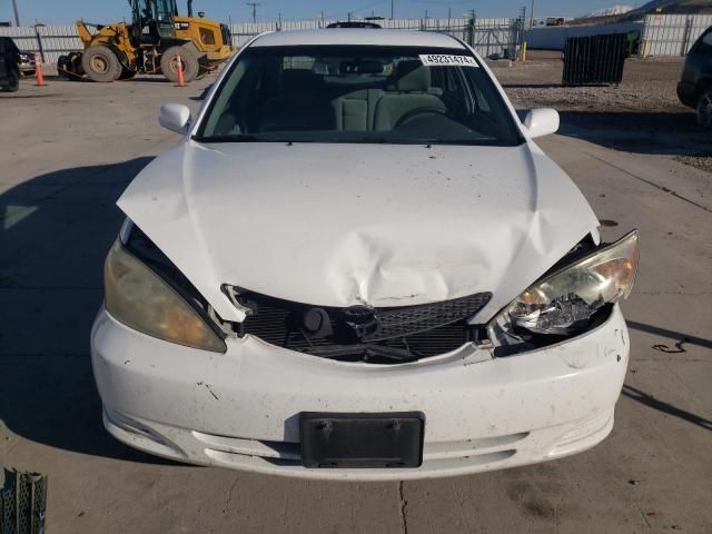 2004 Toyota Camry LE