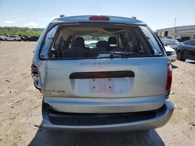 2005 Dodge Grand Caravan SE