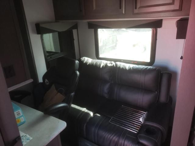 2021 Crrv Travel Trailer