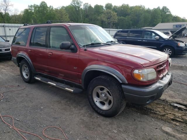 2000 Ford Explorer XLT