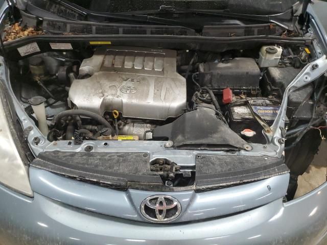 2008 Toyota Sienna XLE