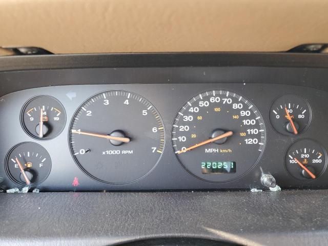 2000 Jeep Grand Cherokee Laredo