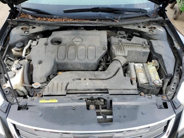 2010 Nissan Altima Base