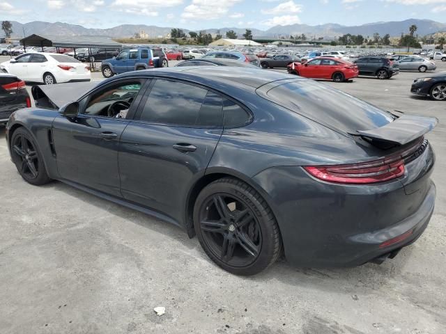 2018 Porsche Panamera 4S