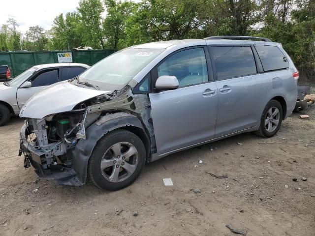 2012 Toyota Sienna LE