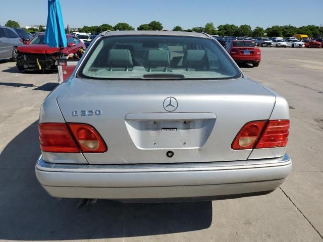 1999 Mercedes-Benz E 320