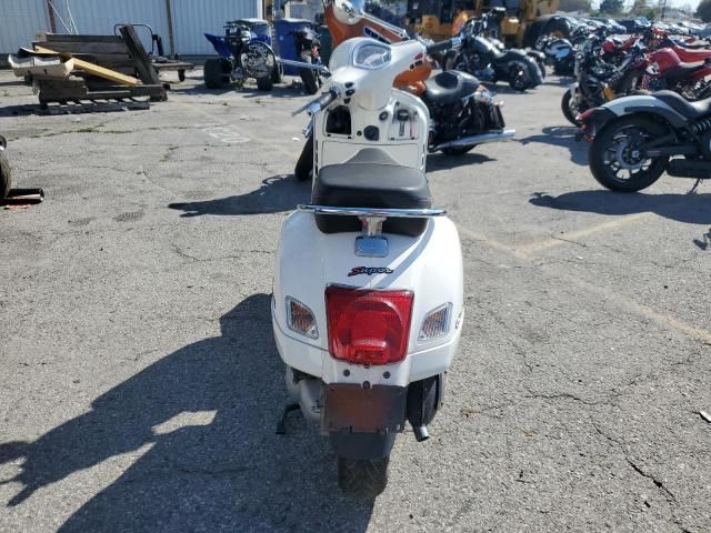 2017 Vespa GTS 300 Super