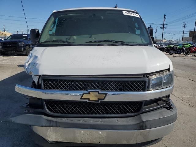 2022 Chevrolet Express G2500