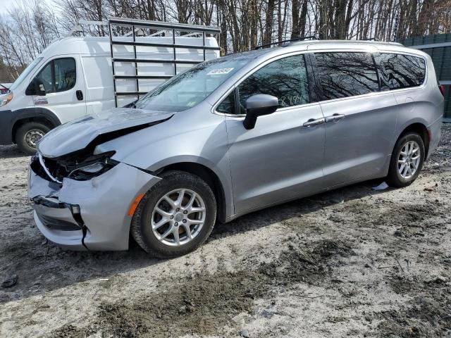 2020 Chrysler Voyager LXI