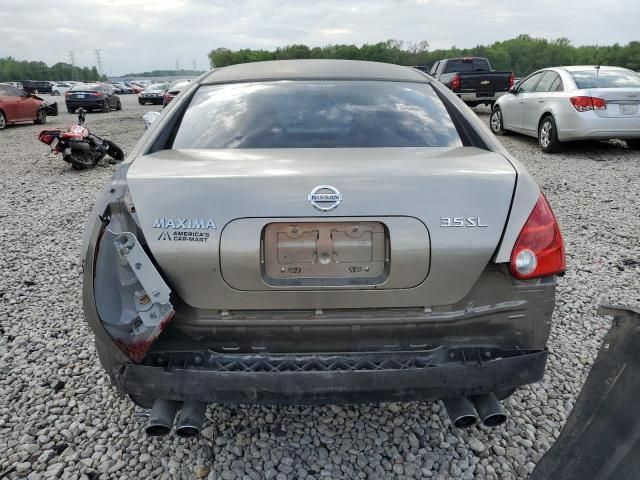 2004 Nissan Maxima SE