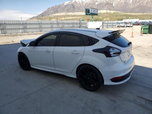 2016 Ford Focus ST