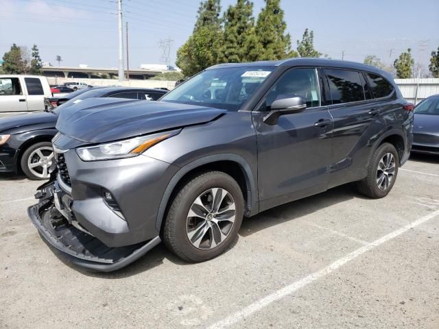 2020 Toyota Highlander XLE