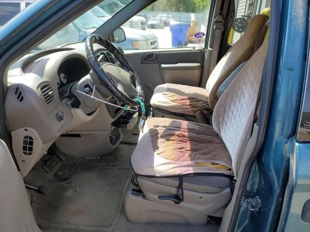 2001 Dodge Caravan SE