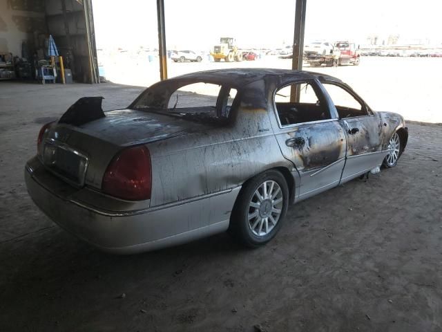 2006 Lincoln Town Car Signature