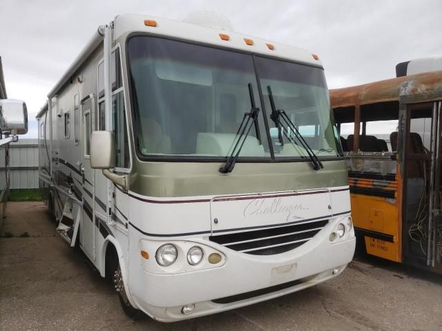 2001 Damon 2001 Workhorse Custom Chassis Motorhome Chassis P3