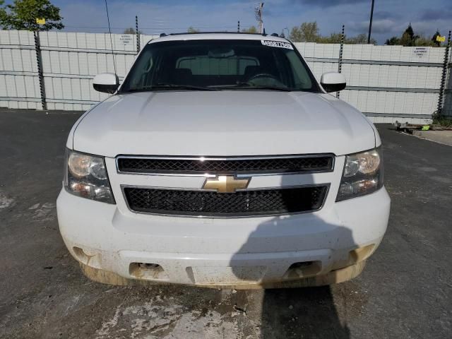 2011 Chevrolet Avalanche LS