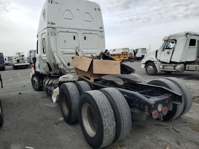 2022 Freightliner Cascadia 126