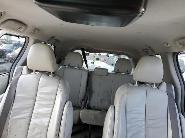 2011 Toyota Sienna XLE