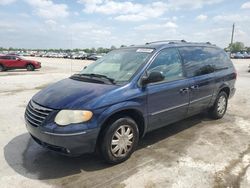 Chrysler Town & Country Limited Vehiculos salvage en venta: 2005 Chrysler Town & Country Limited