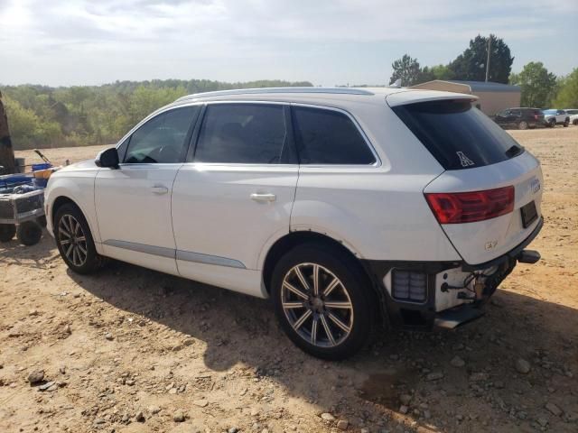 2019 Audi Q7 Premium Plus