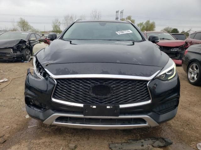 2017 Infiniti QX30 Base