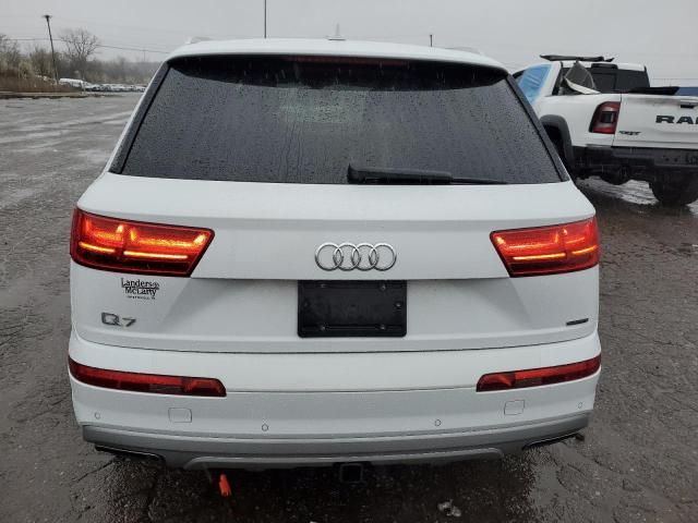 2019 Audi Q7 Premium Plus