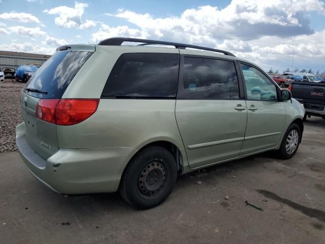 2010 Toyota Sienna CE