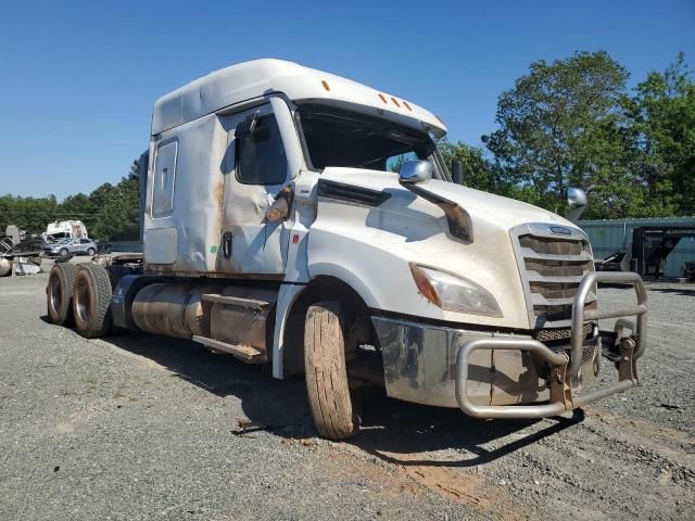 2024 Freightliner Cascadia 126