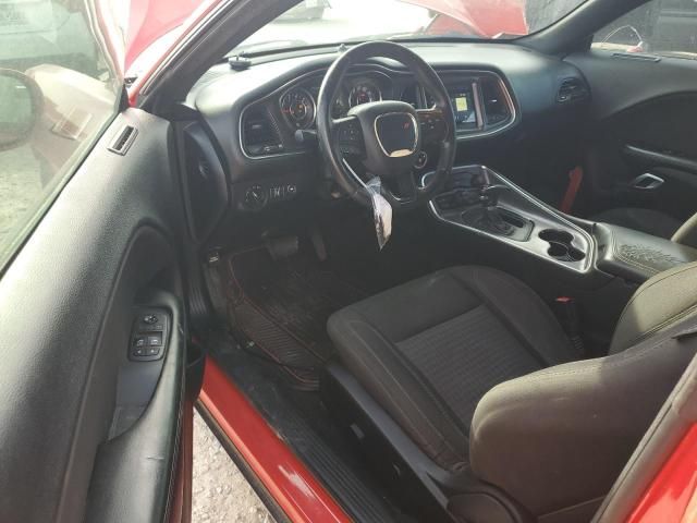 2015 Dodge Challenger SXT
