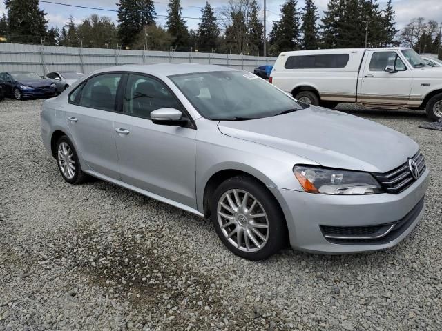 2013 Volkswagen Passat S