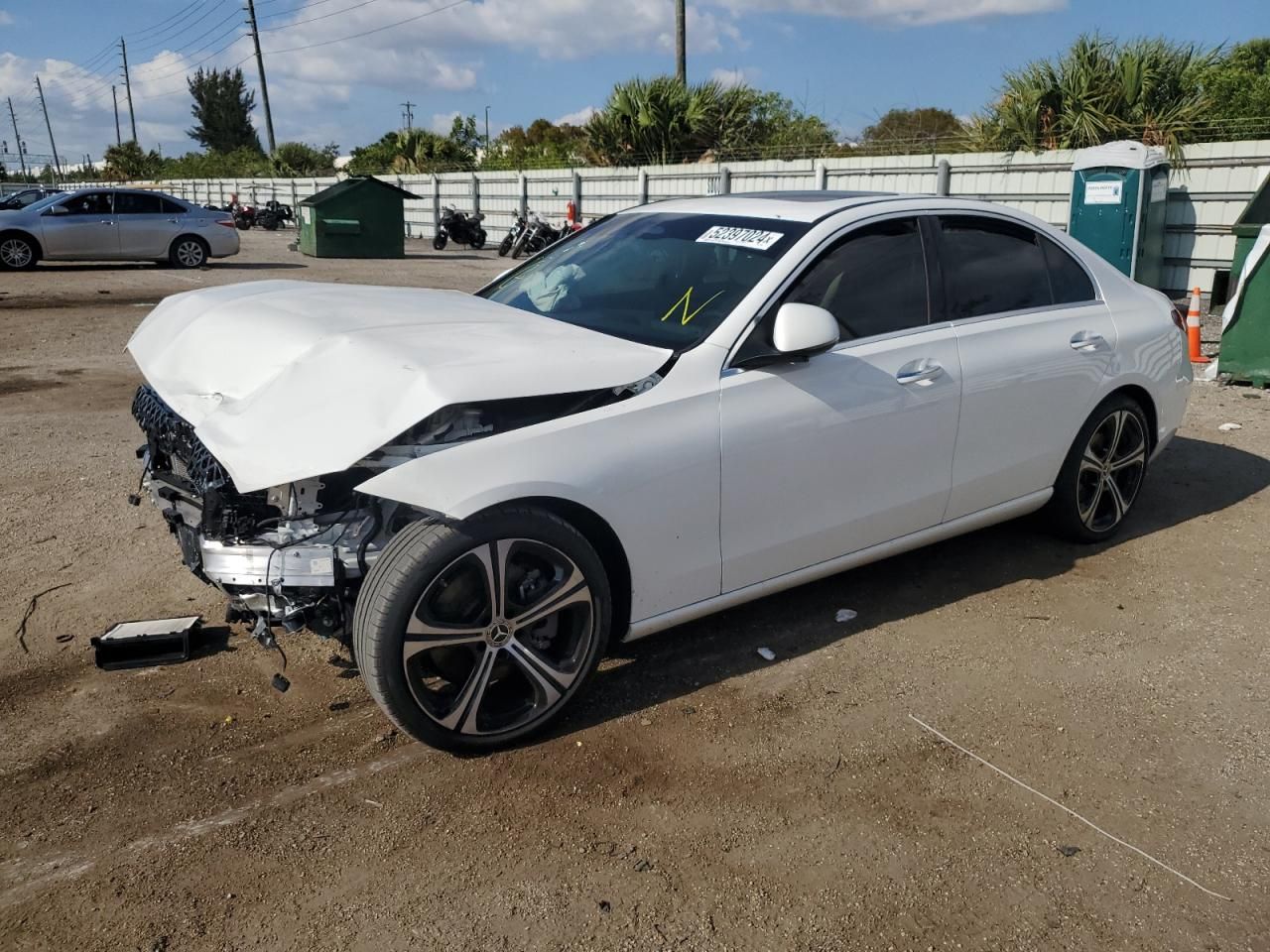 2024 Mercedes-Benz C300