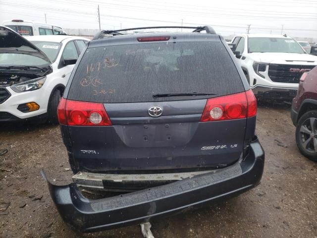 2007 Toyota Sienna CE