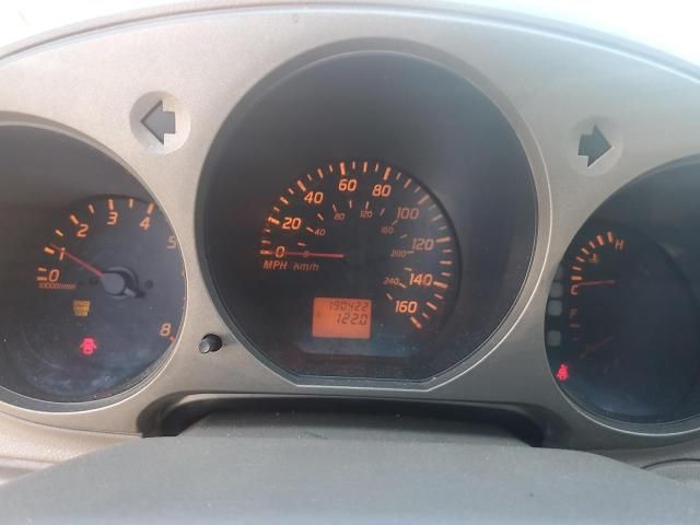 2002 Nissan Altima Base