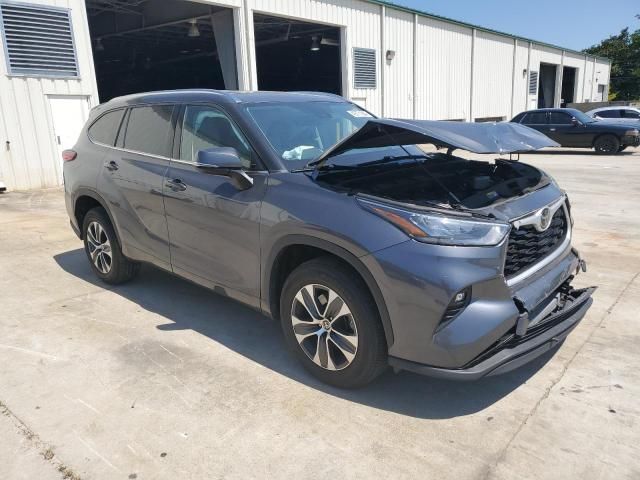 2020 Toyota Highlander XLE