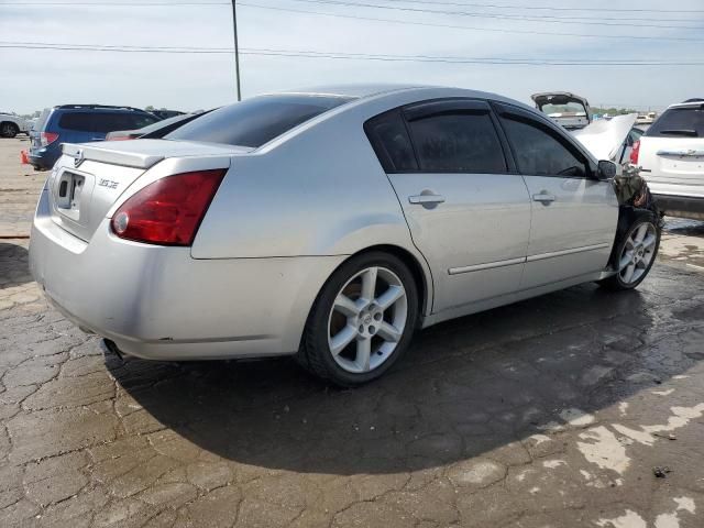 2004 Nissan Maxima SE