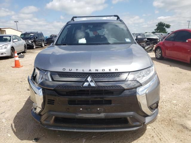 2020 Mitsubishi Outlander SE