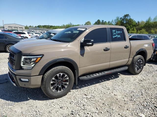 2022 Nissan Titan SV