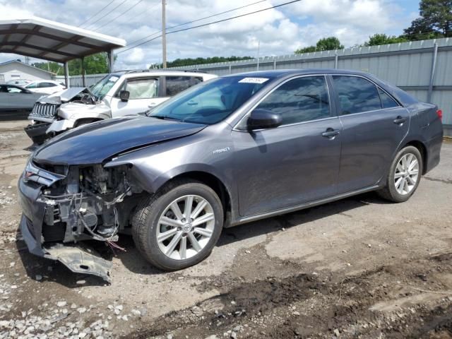 2014 Toyota Camry Hybrid