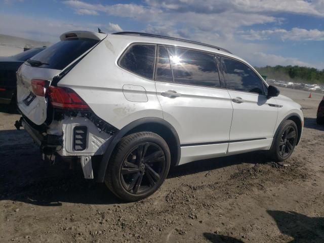 2023 Volkswagen Tiguan SE R-LINE Black