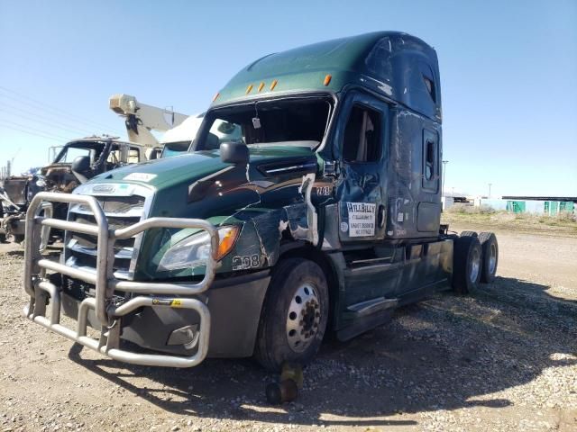 2019 Freightliner Cascadia 126