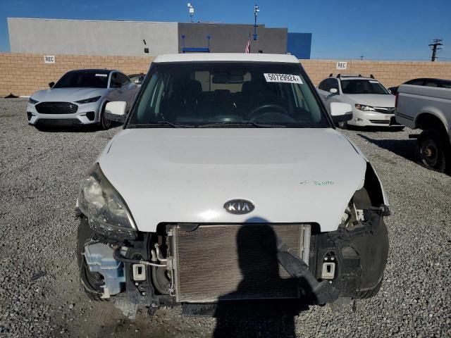 2012 KIA Soul +