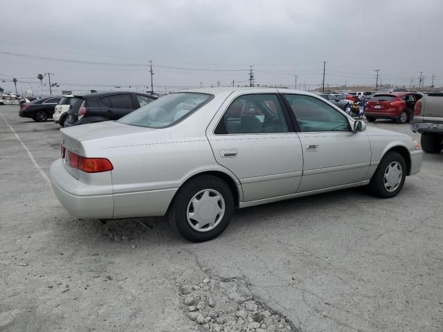 2000 Toyota Camry CE