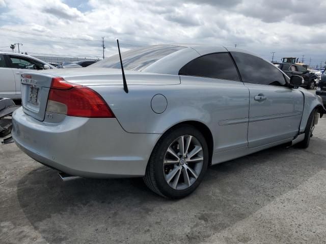 2011 Volvo C70 T5