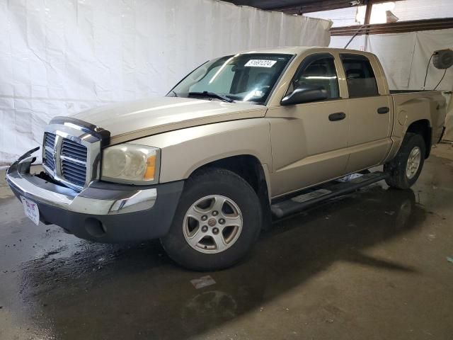 2005 Dodge Dakota Quad SLT